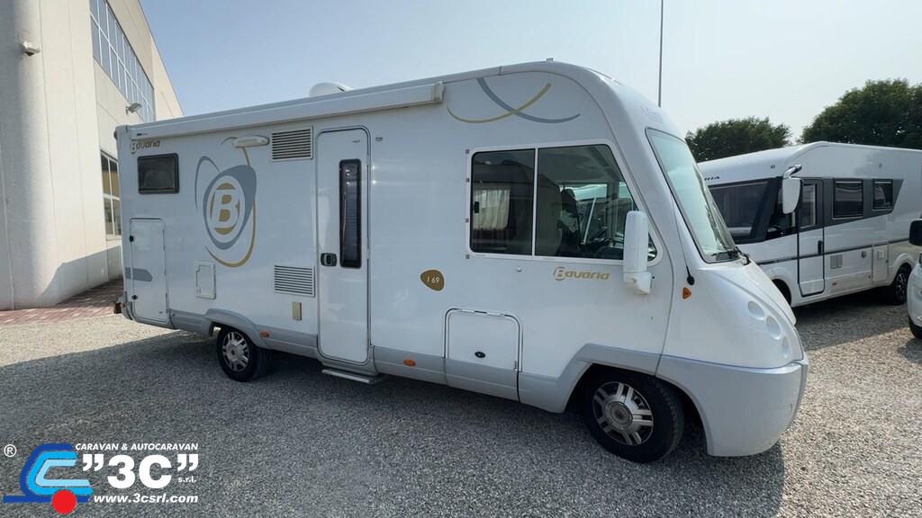 Alfa Romeo Tonale vista laterale
