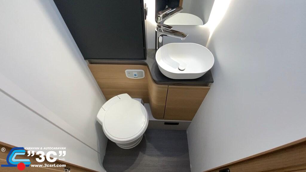 ADRIA Matrix 650 DL Axess – foto 27