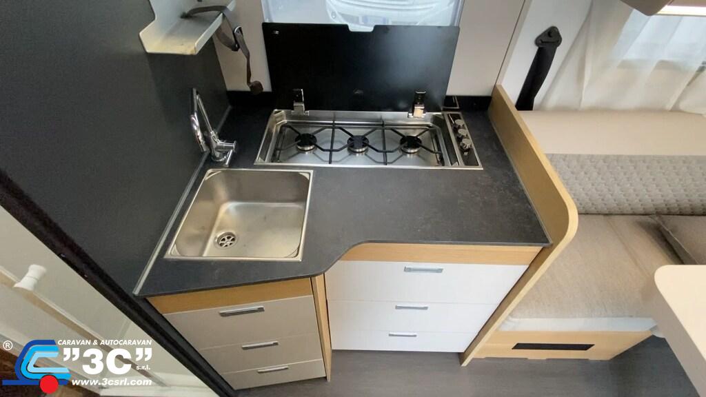 ADRIA Matrix 650 DL Axess – foto 24