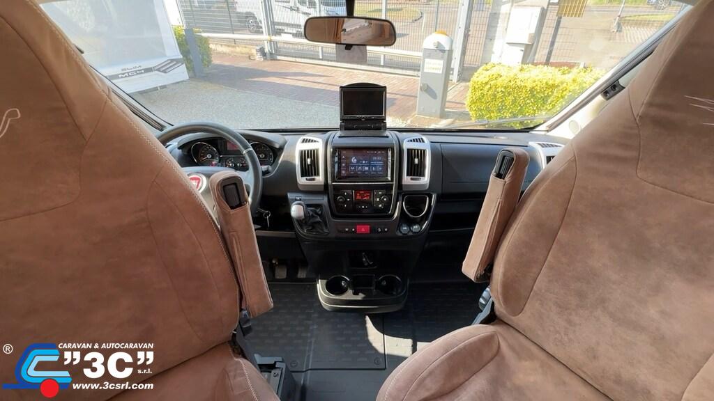 ARCA Europa P 740 GLC auto – foto 13