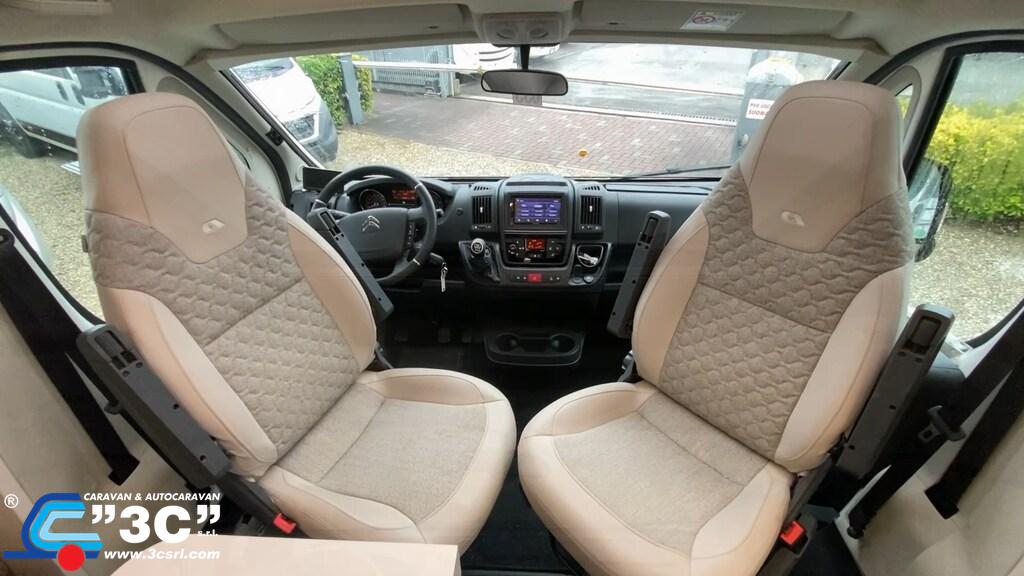 ADRIA Matrix 650 DL Axess – foto 15