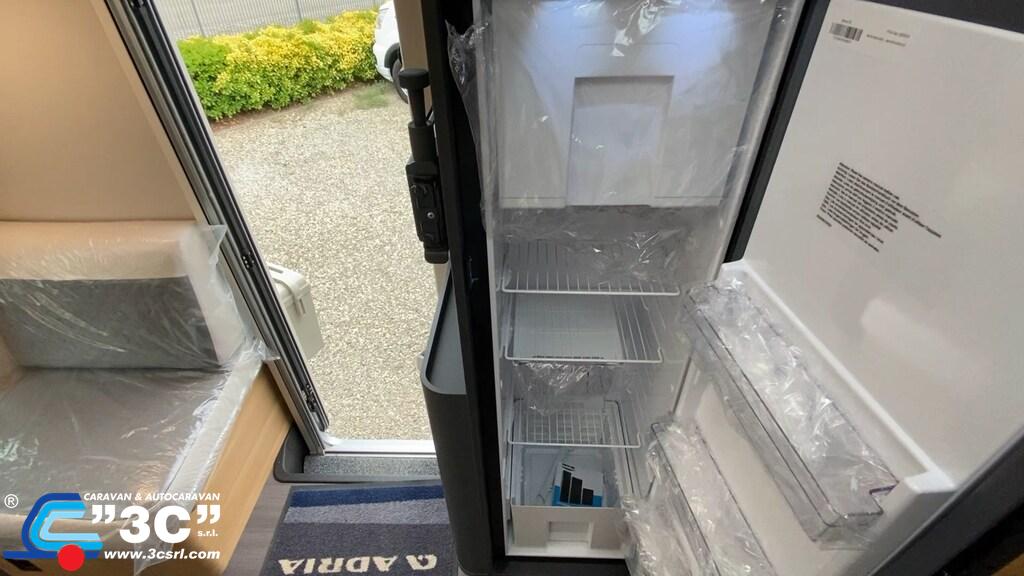 ADRIA Matrix 650 DL 60Y auto – foto 24