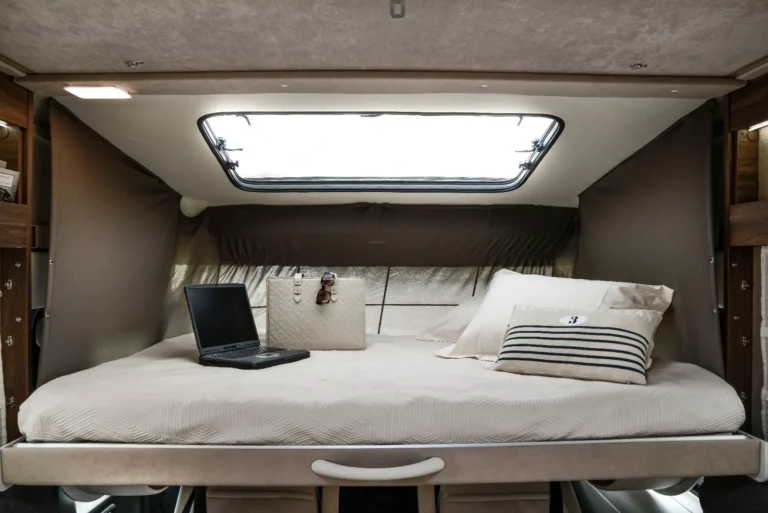 K-Yacht Tekno Line 64 – Zona notte