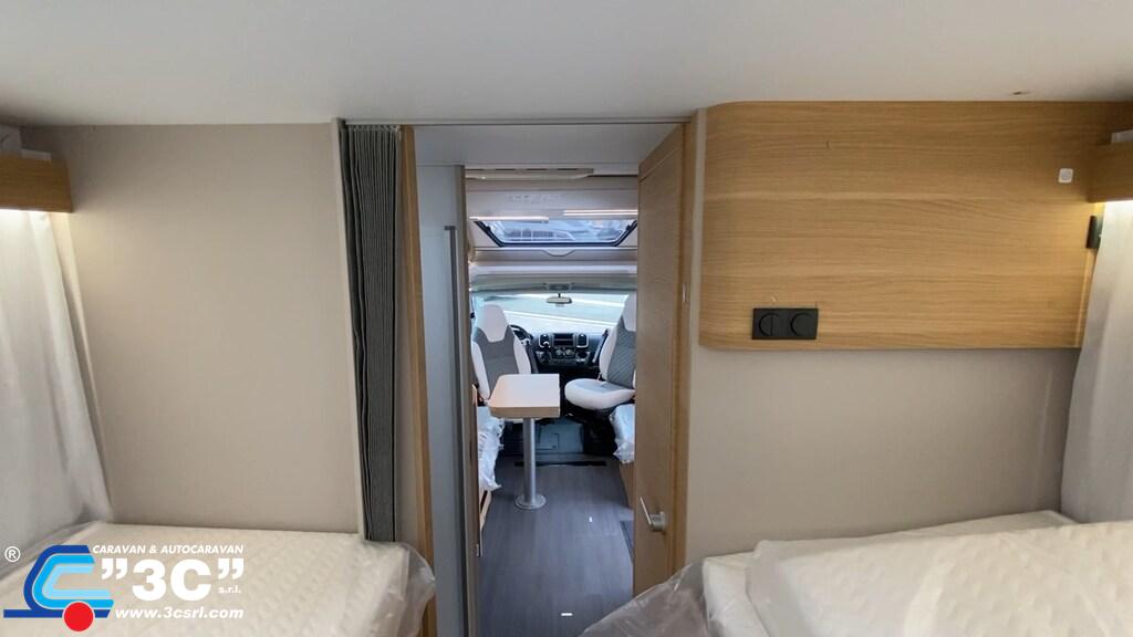 ADRIA Matrix 650 DL 60Y auto – foto 21
